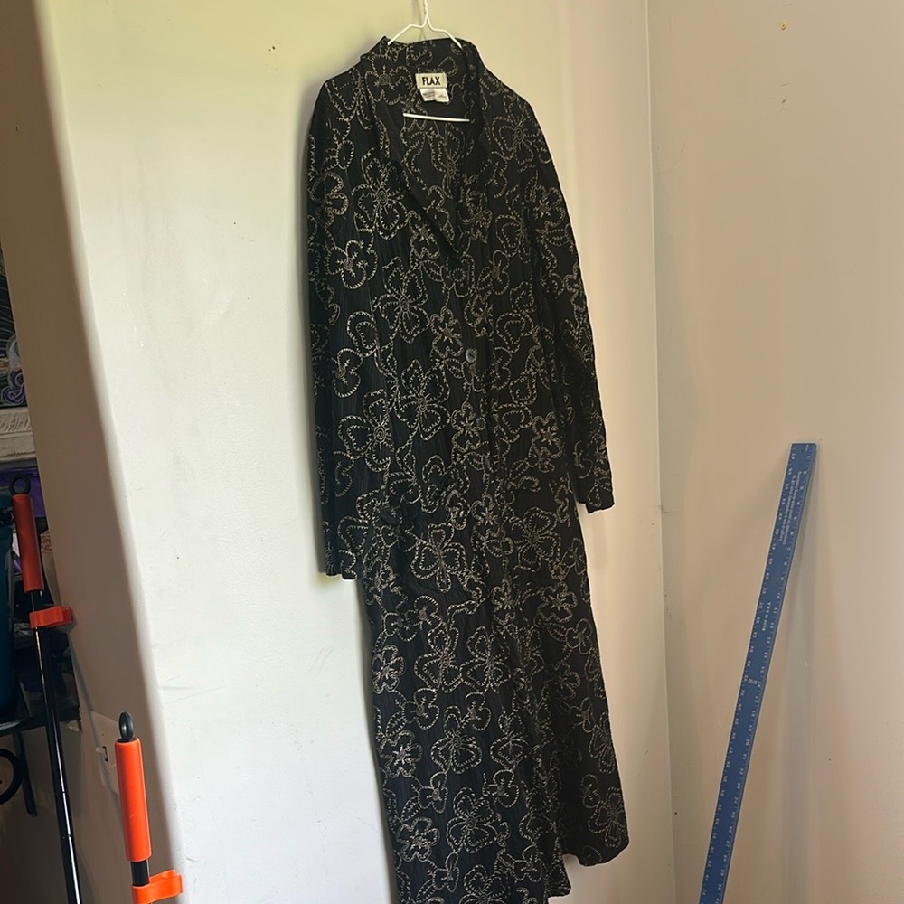 Flax Black Long Sleeve Notched CollarDuster